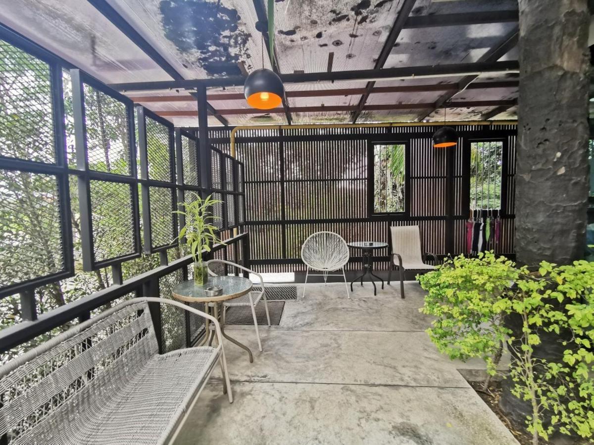 Pamoni Hotell Chaweng Beach Exteriör bild
